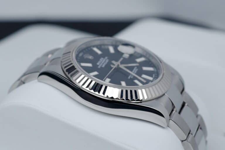 รับซื้อนาฬิกา Rolex ปลอดภัย มืออาชีพ